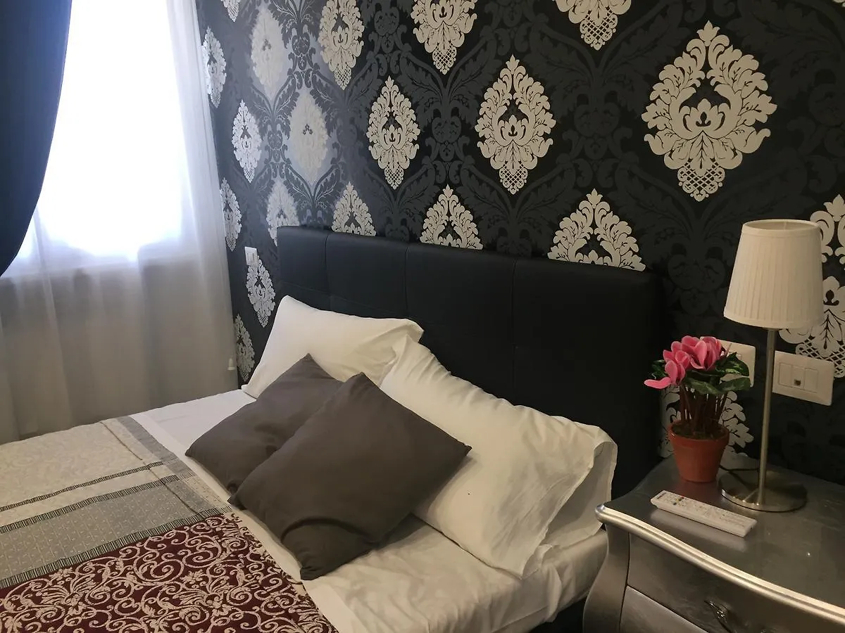 Suite Colosseo APT. Roma