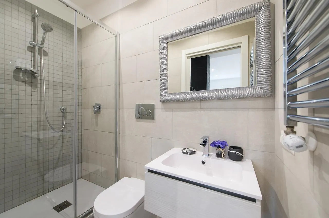 Suite Colosseo APT. Roma Italia